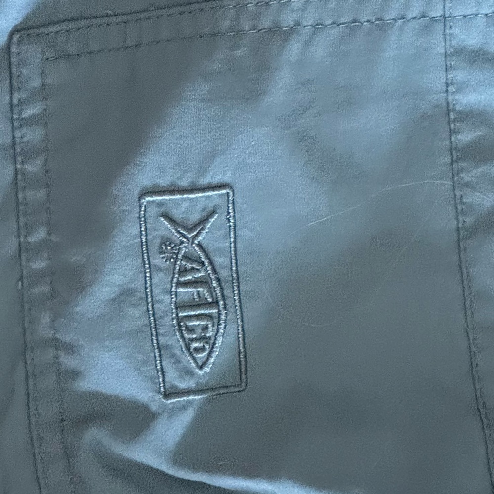 Aftco Men's Blue Performance Cargo Shorts - Picture 5 of 5